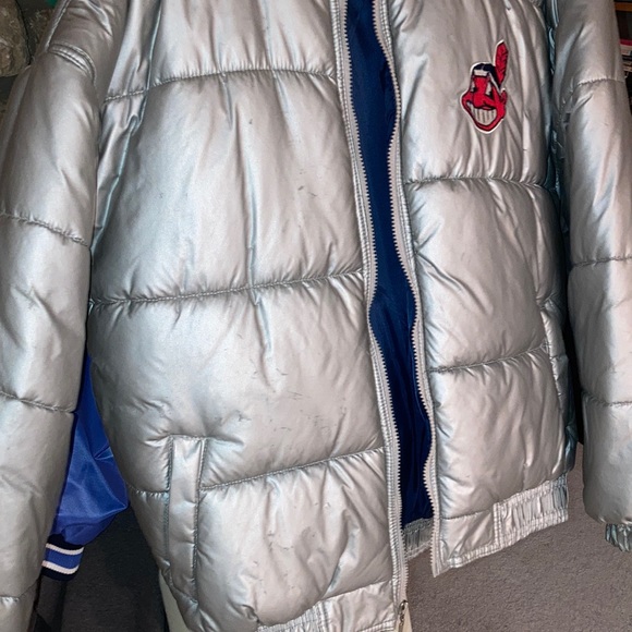 Rare Vintage Silver Puffer Jacket Cleveland Indians Chief Wahoo STARTER - Picture 9 of 10